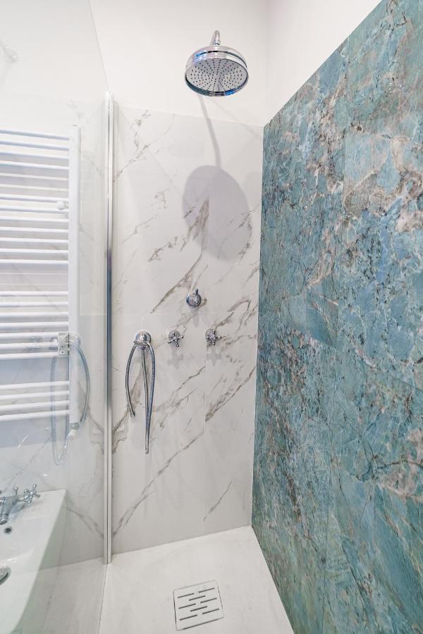Romana Suites Milan Bagian luar foto